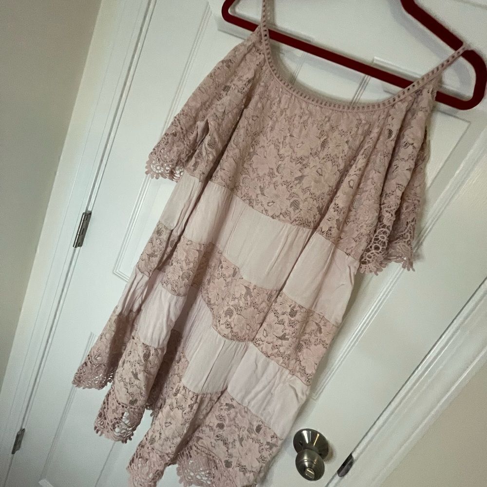 Soft pink Italian lace dress. Lined XL